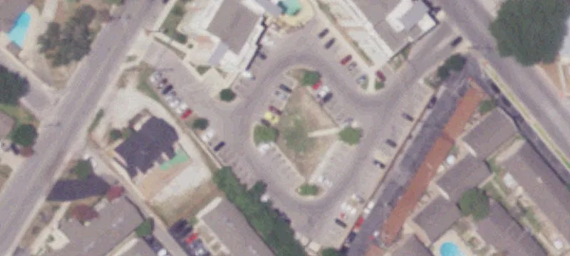 Hillcrest Dr