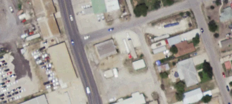 724 Zavala St