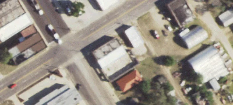 4 Main St