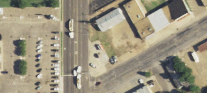 866 Foster Ave