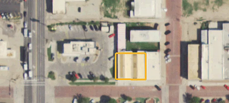 120 Main St