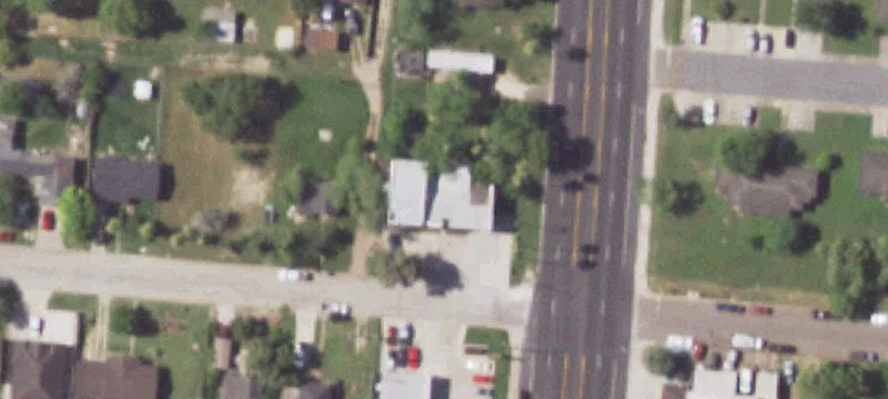 100 1st St