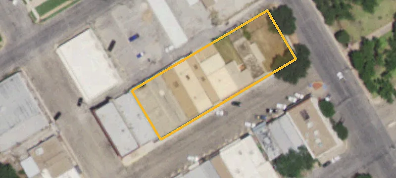 215 Main St