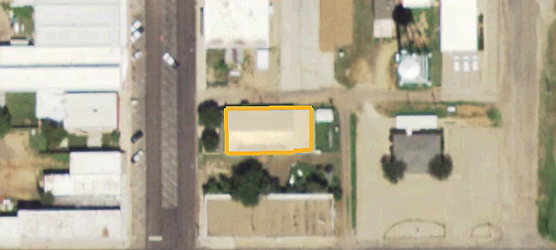 1114 Main St