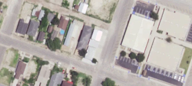 604 Lopez St