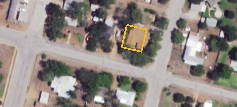 Pearsall, TX 78061