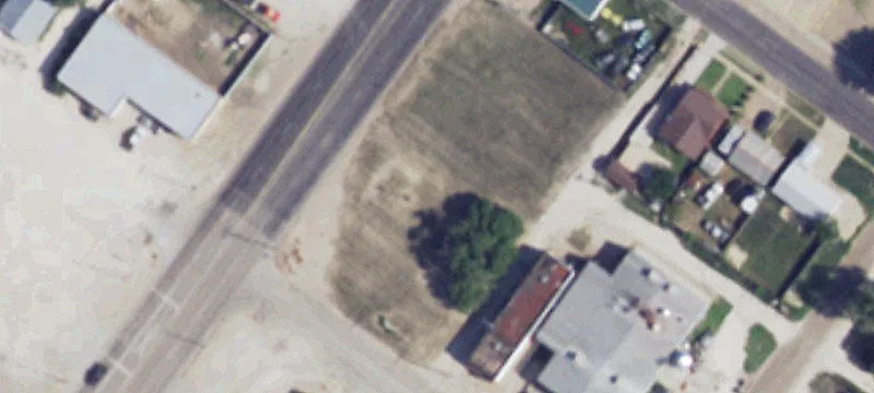 202 1st St
