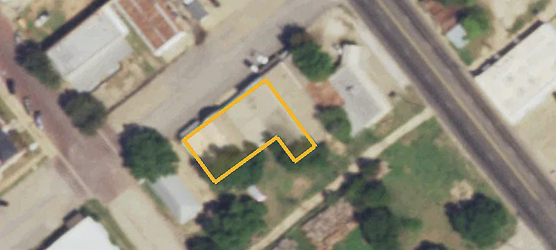 709 Strong Ave