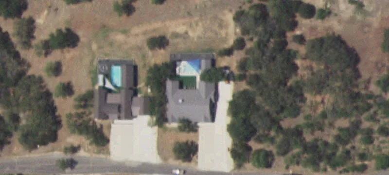 967 Mtn Vly Dr