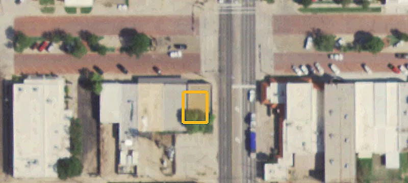 101 Main St