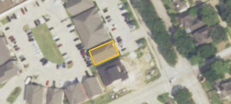 636 Peek Rd