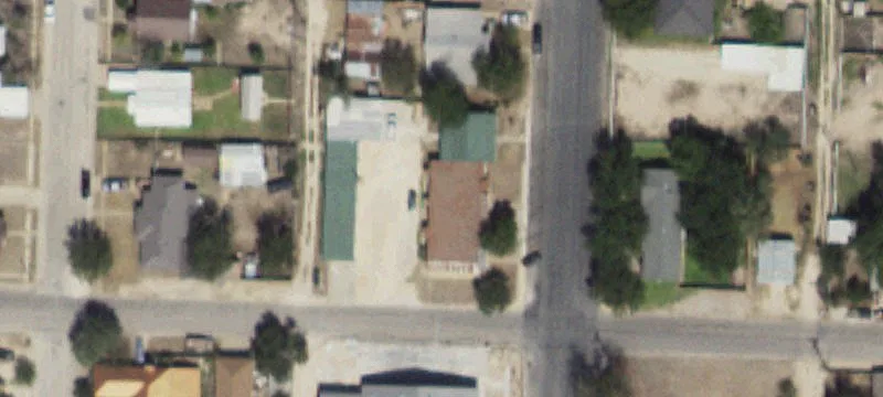 903 Main Ave