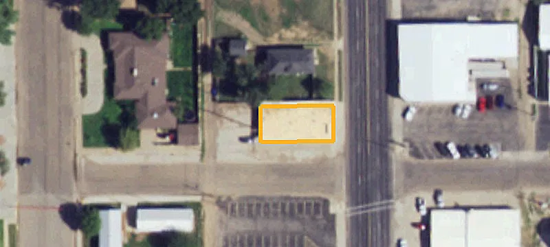 901 Main St