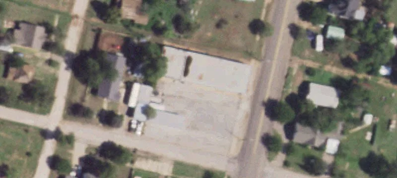 906 Main St