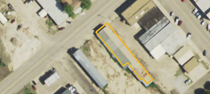 112 Commercial St