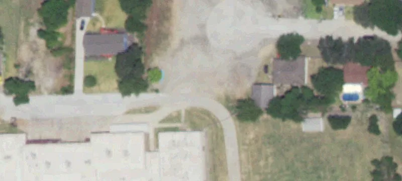 305 Harrelson Dr