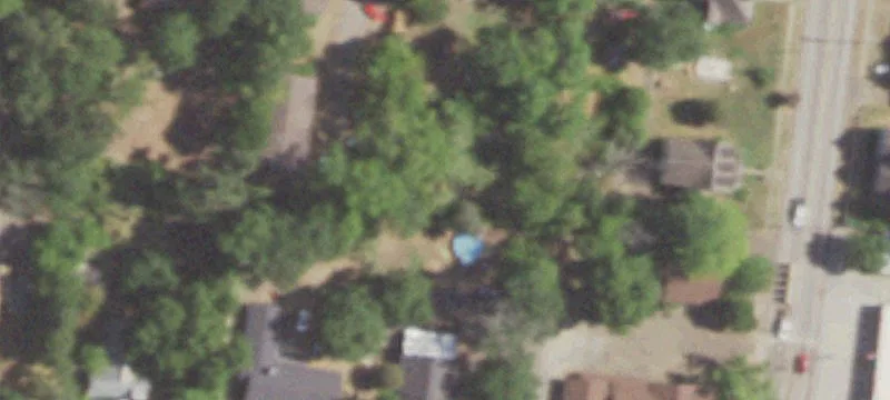 Tyler St W Sid