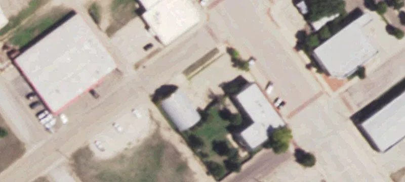 410 2nd St