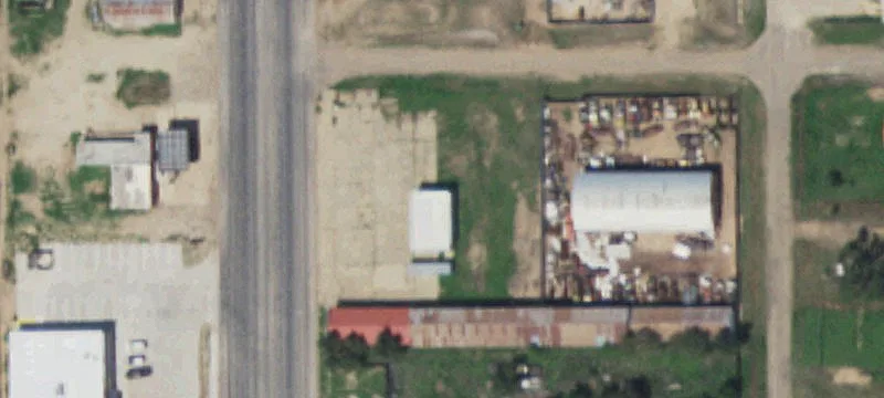 1406 Main St