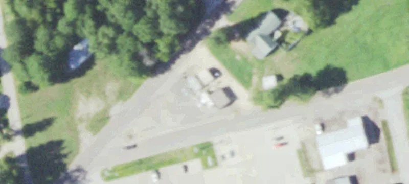 613 Sabine St