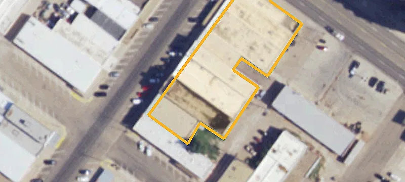 121 Main St