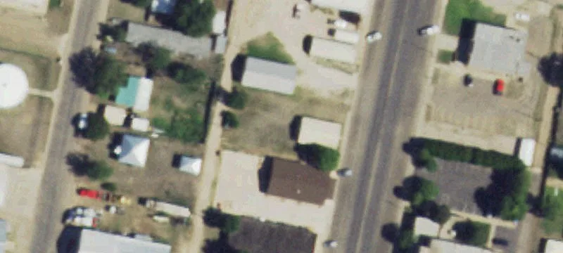 320 Main St