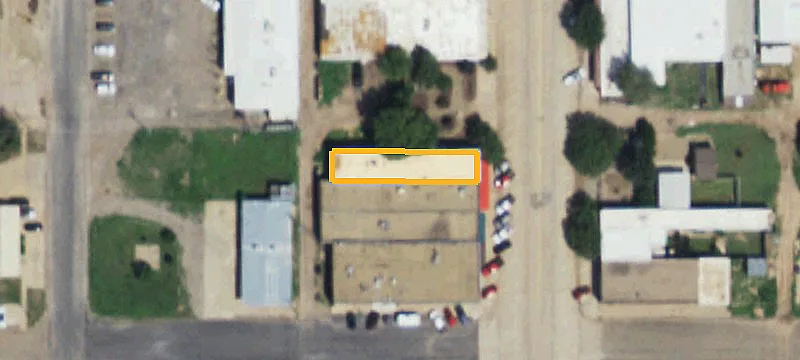609 Main St