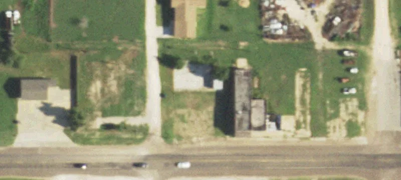 120 1st St