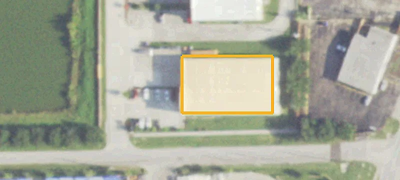 6147 Bender Rd