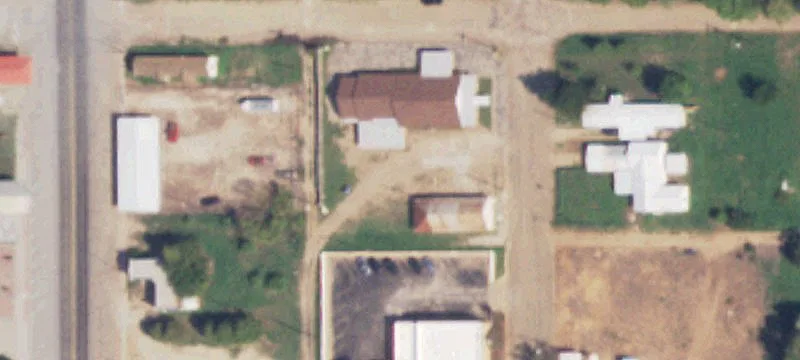 210 Ave 2nd