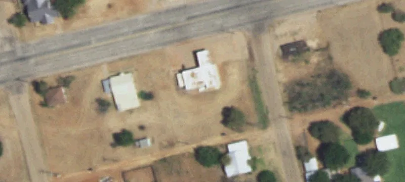 300 Ws 1st St