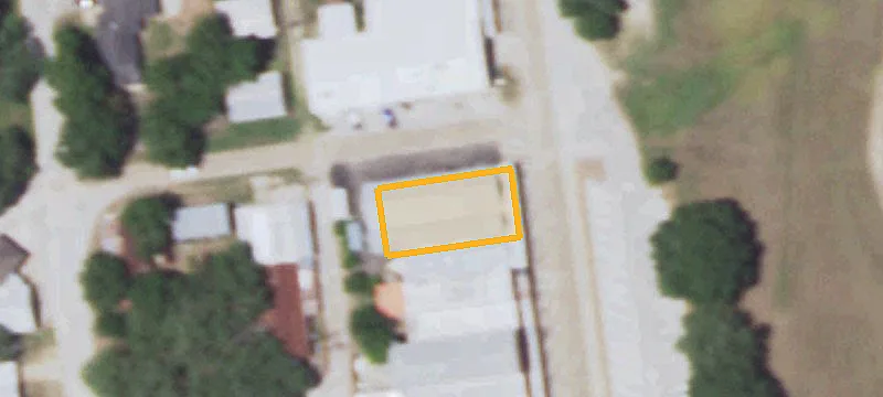 123 Main St