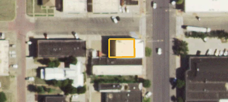 400 Main St