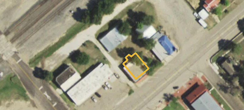 107 Commercial St