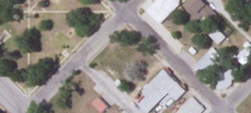 822 Ave D D