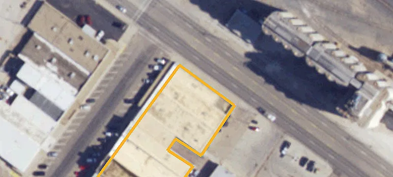 101 Main St