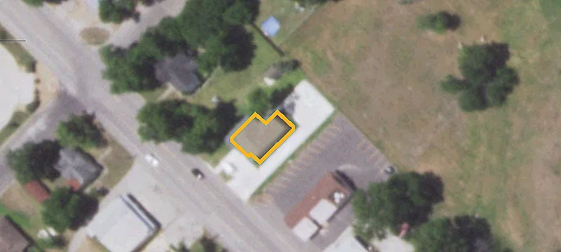 1309 Ave E Ave