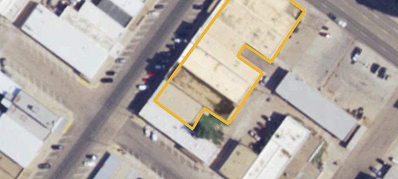 121 Main St
