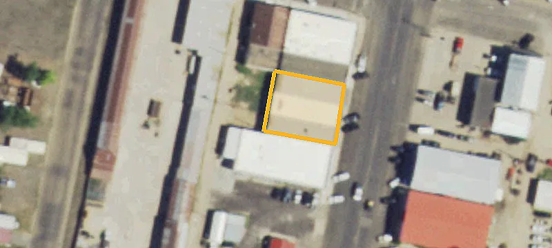 512 Main St