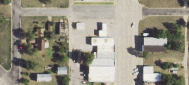301 Main St