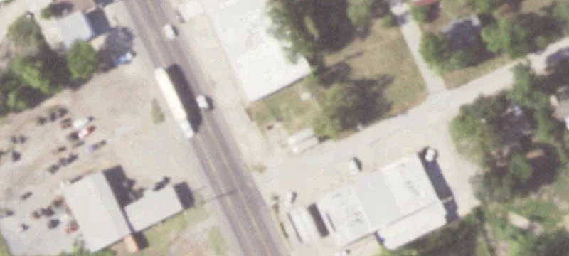 305 May St
