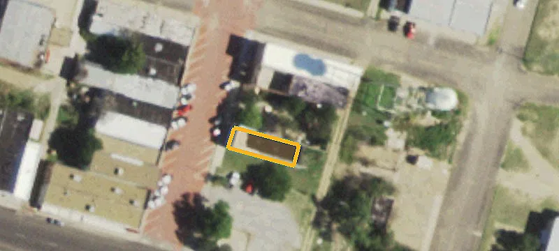 Main St