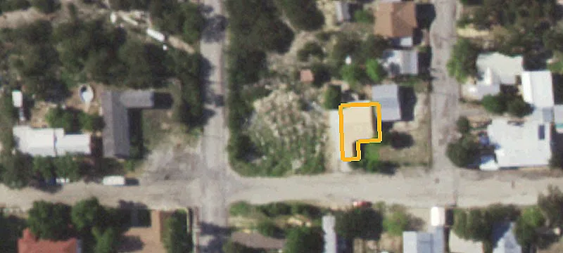 Ozona, TX 76943