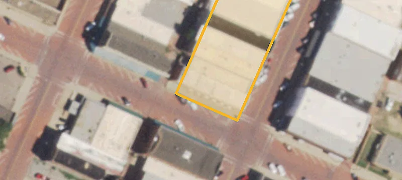 201 Main St