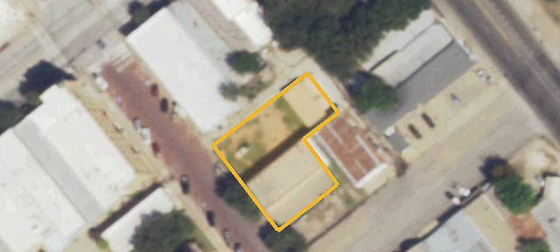 109 8th St