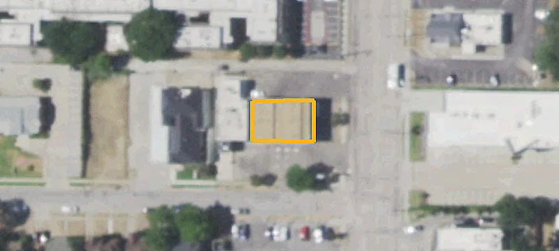 414 University Dr