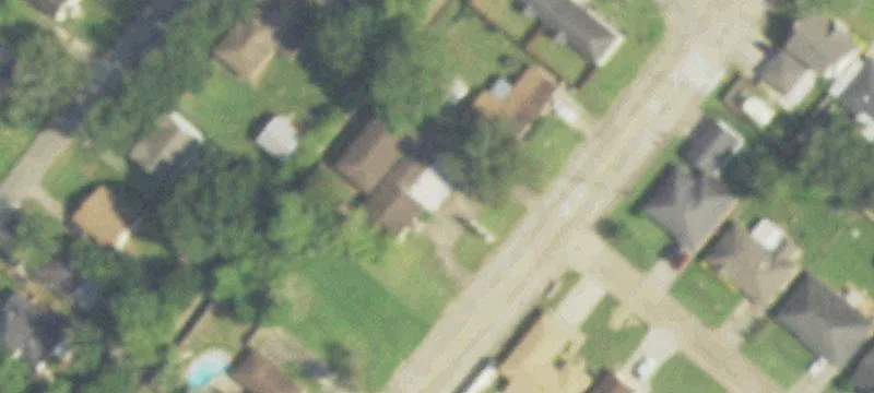 2120 Ave H H