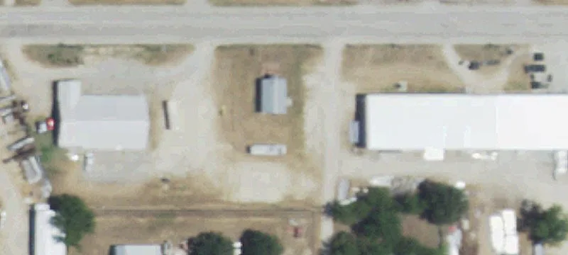 901 College St