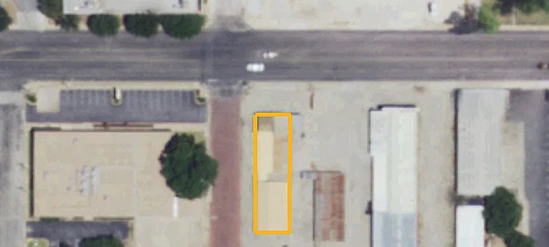 301 Main St