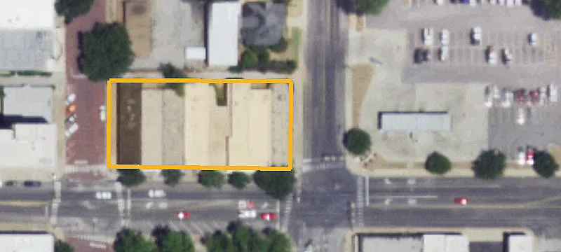 101 Main St